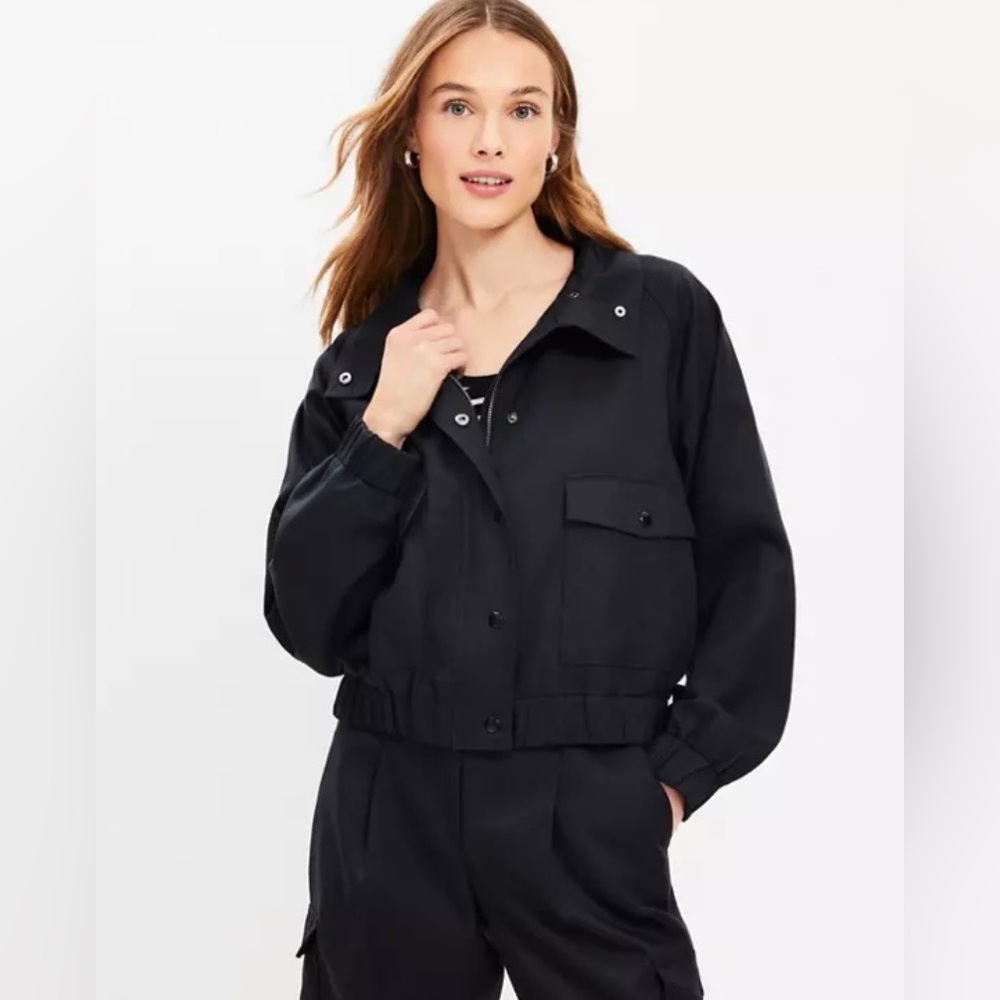 LOFT Fluid Bomber Jacket. Black. Size Medium.